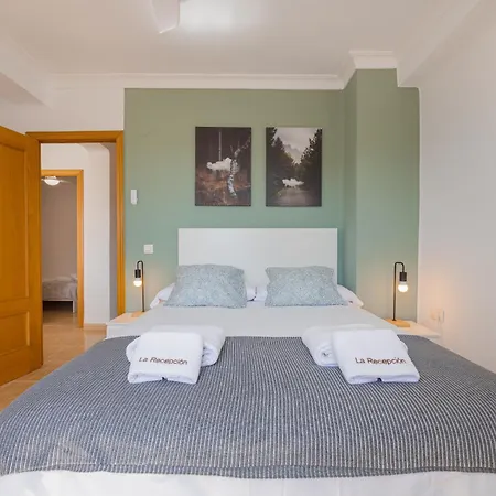 Daire C27 Great 3 Bedroom Close To Center Málaga